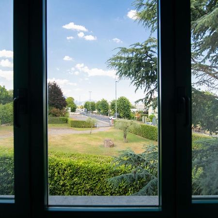 Luxury Martina Appartamenti Moniga del Garda Exterior foto